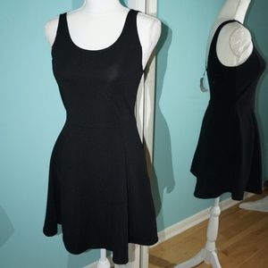 H&M jersey black dress US6 new with tags